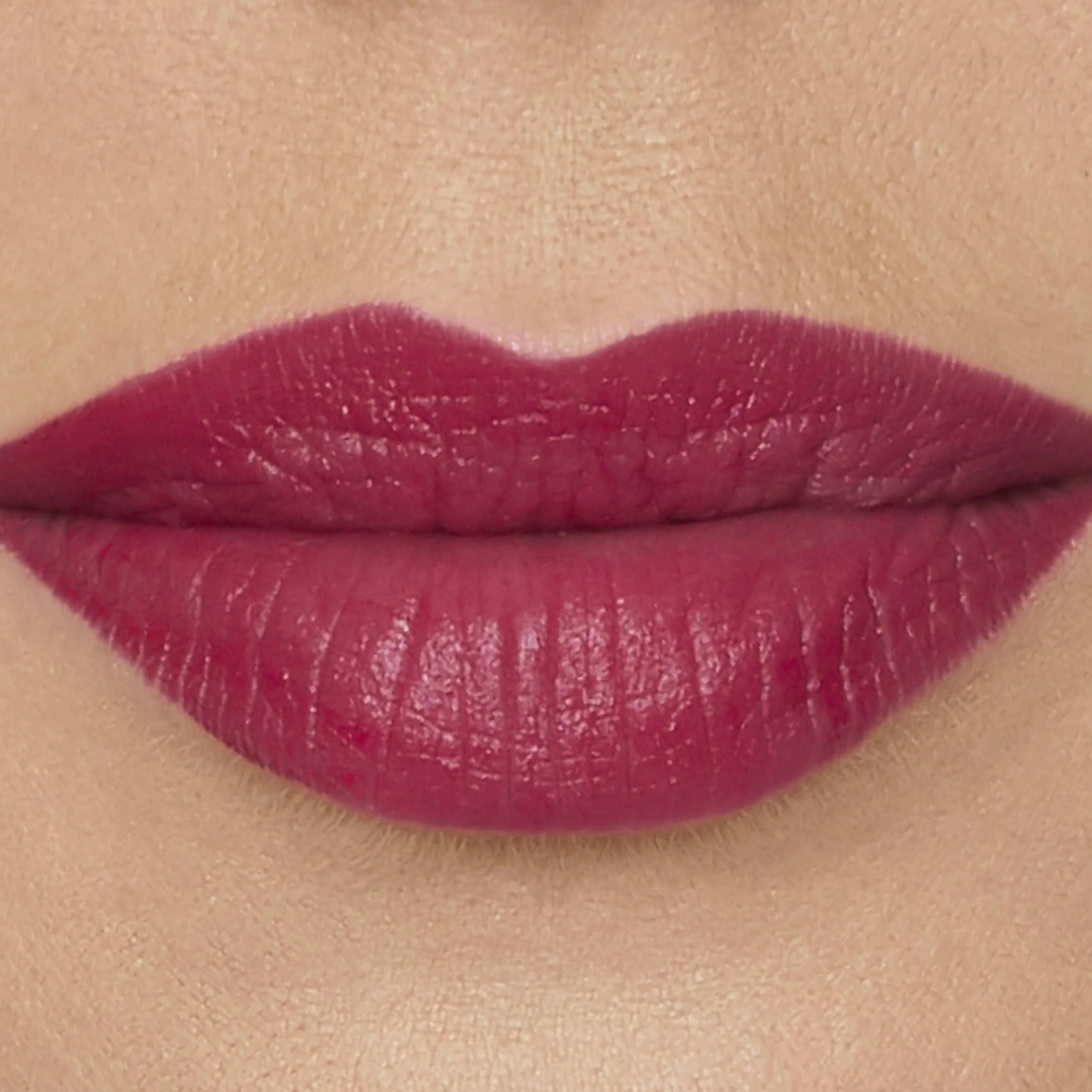 Triple Luxe™ Long Lasting Naturally Moist Lipstick - Image 17