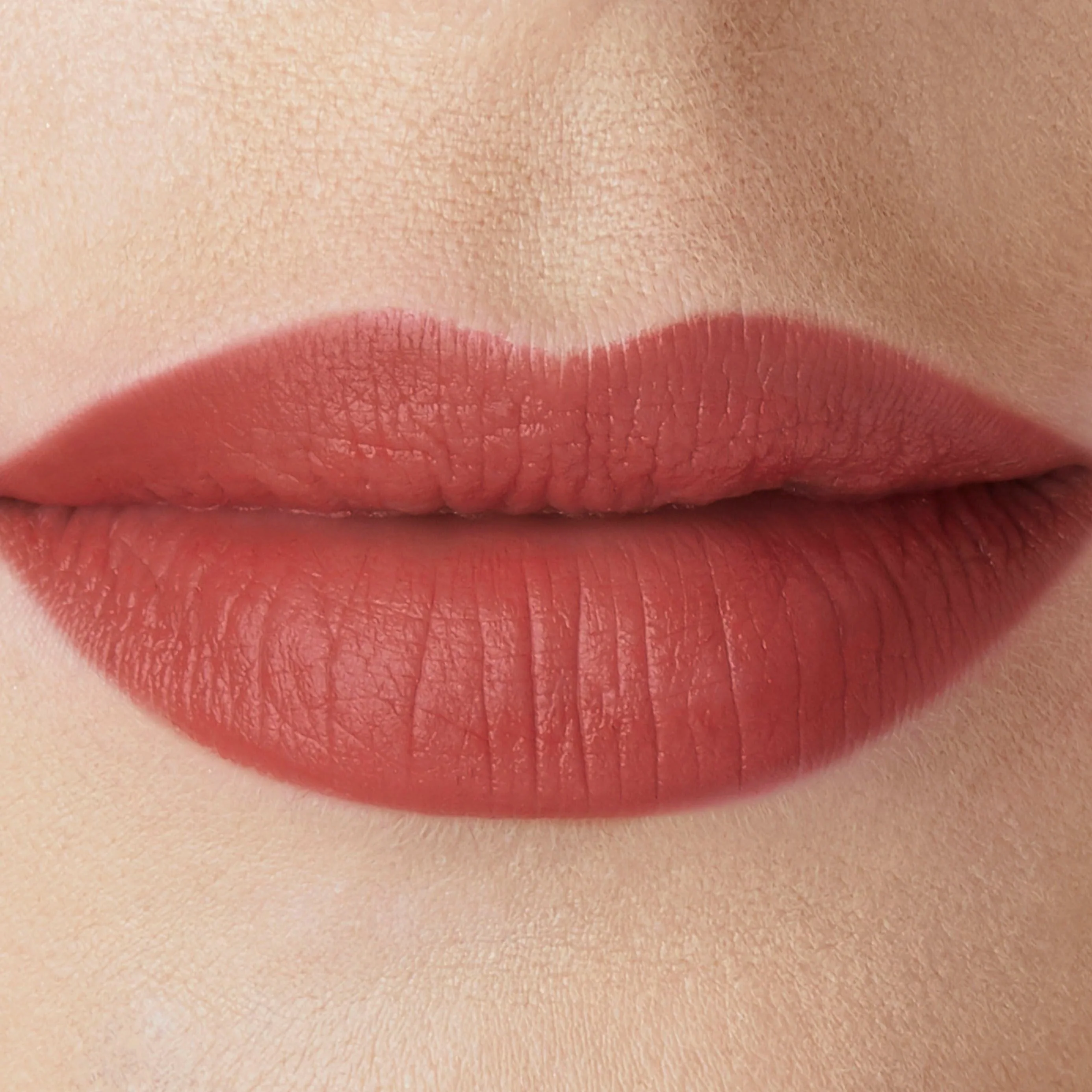 Triple Luxe™ Long Lasting Naturally Moist Lipstick - Image 35